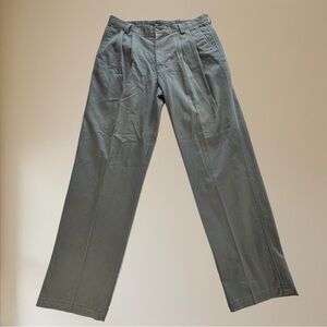 Dockers Basic Twill Mens No Wrinkle Classic Chino Pant Pleated Gray 38x34(37x33)